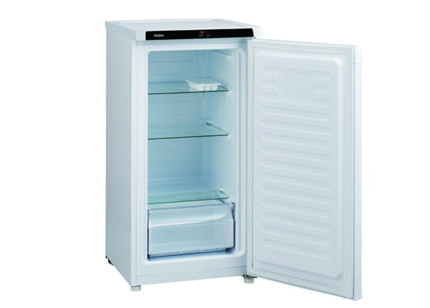 食宅便の前開き式冷凍庫